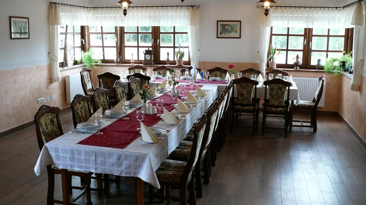 Kadarta Vendeglo Panzio Bed and Breakfast Veszprém Εξωτερικό φωτογραφία